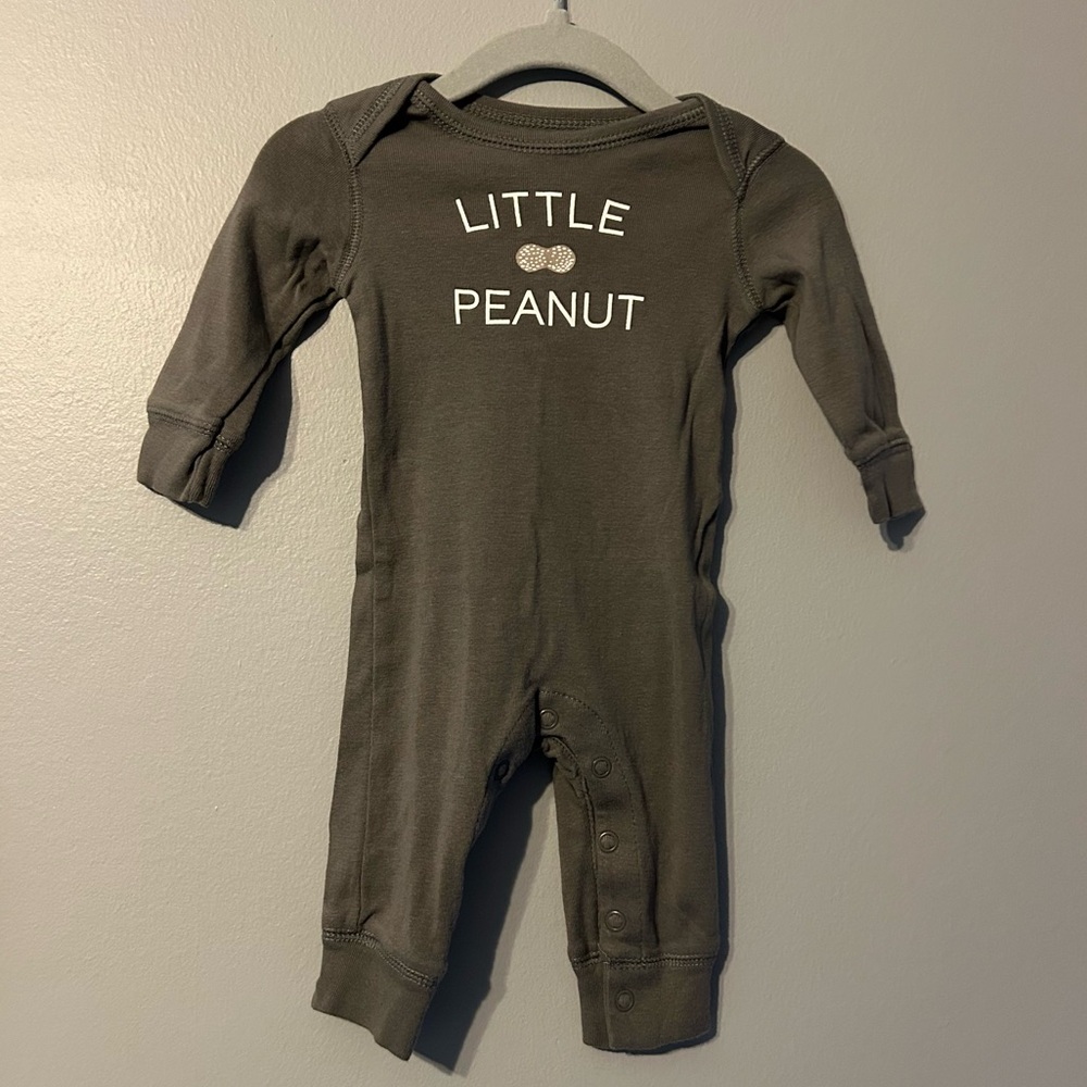 ❄️3/$15 Bundle & Save - Carter's Soft Gray Kids Footie